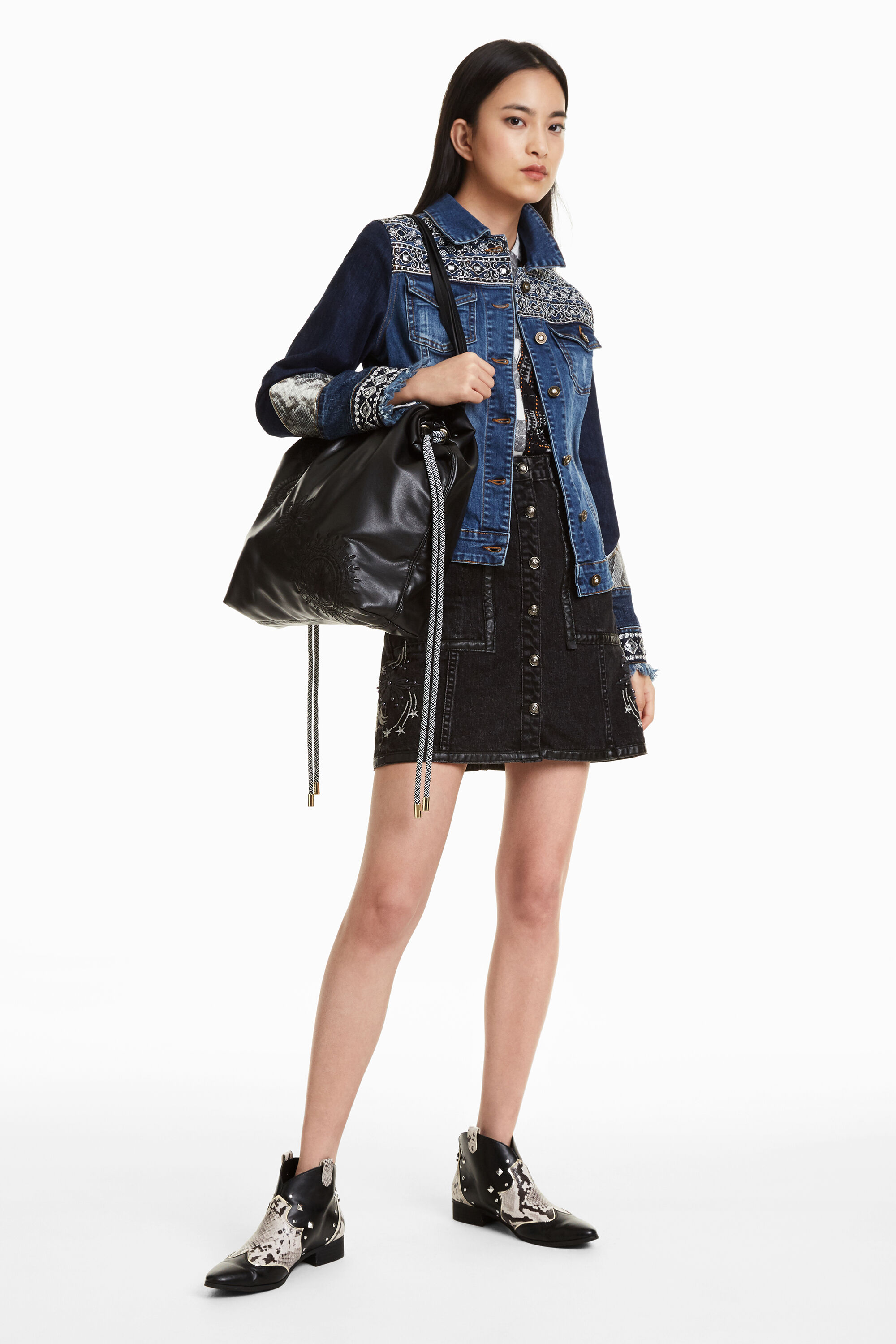 Dark amber discount desigual