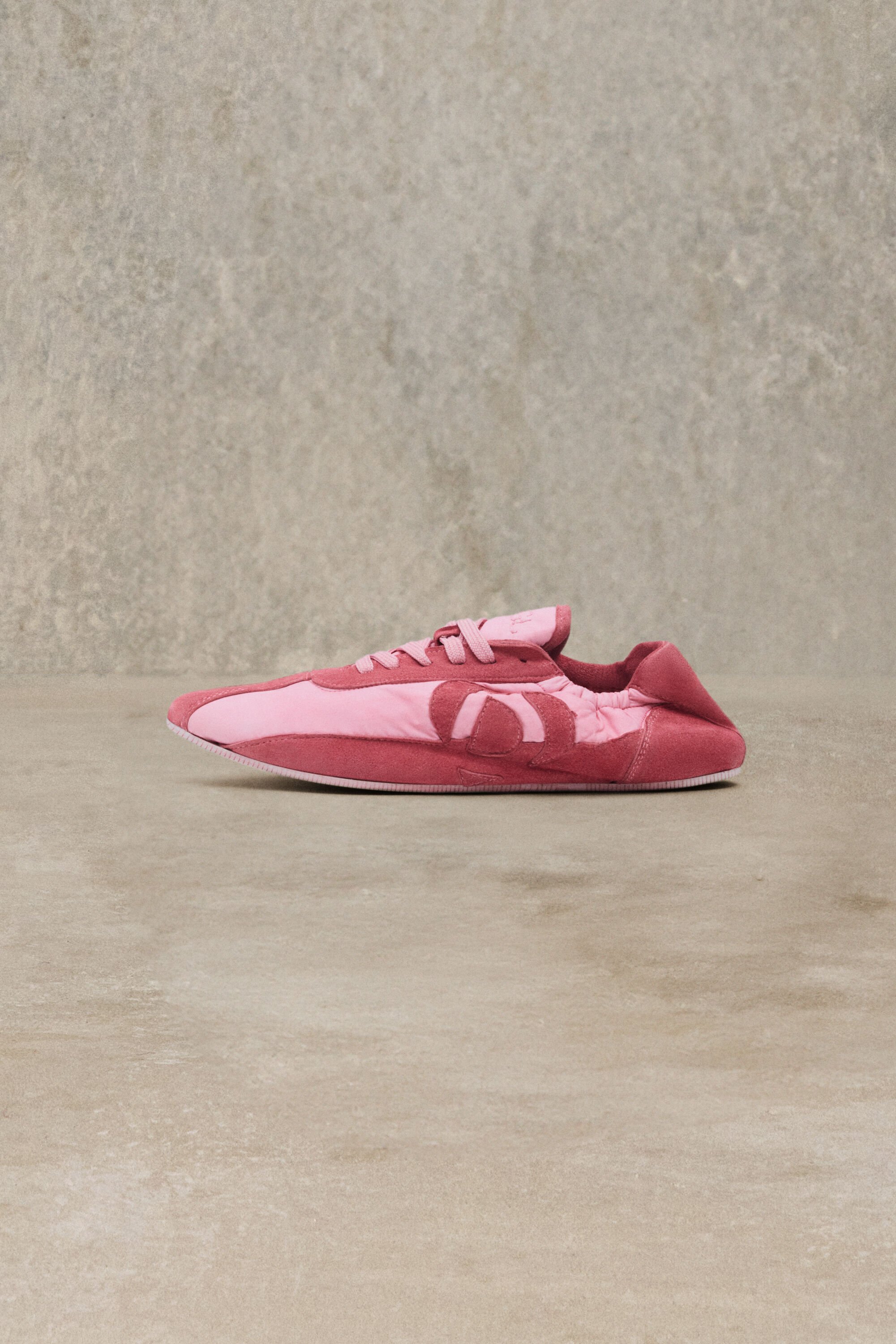 Studio gecombineerde leren sneaker