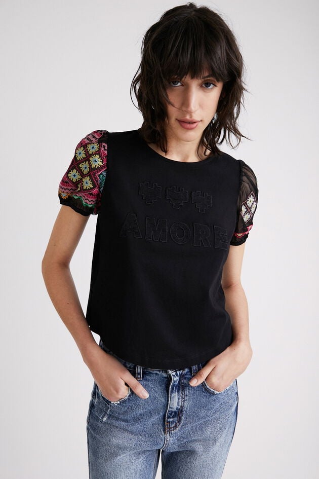 Embroidered sleeve T-shirt