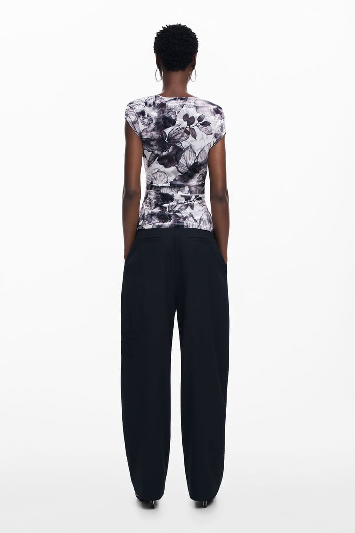 Asymmetric floral T-shirt | Desigual