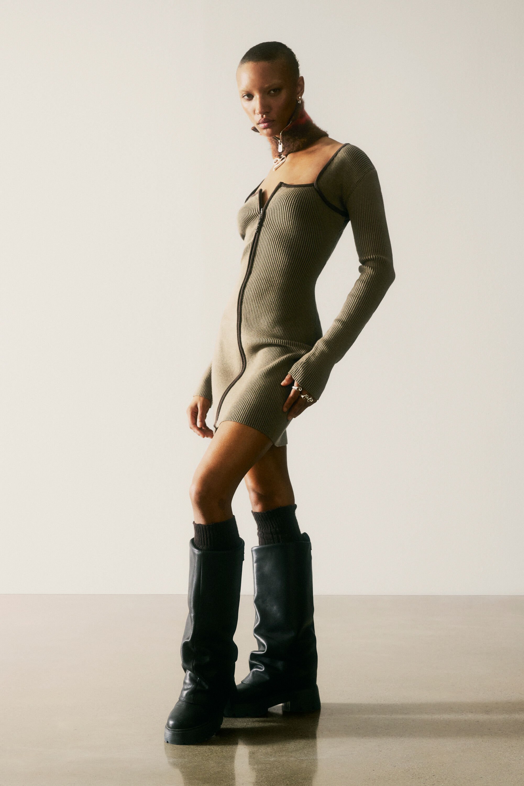 Desigual JURK BREISEL MET RITS - BROWN