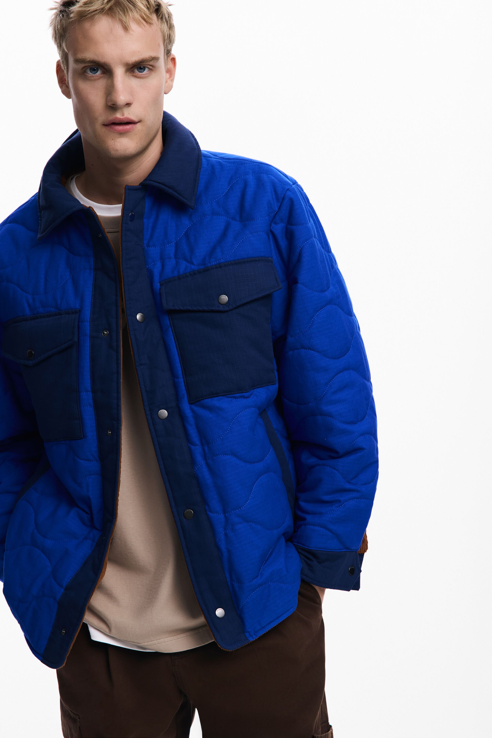 Omkeerbare gewatteerde jas