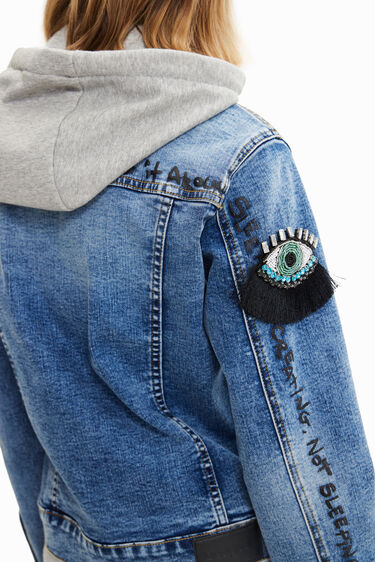Robustna jeans jakna s kapuco | Desigual