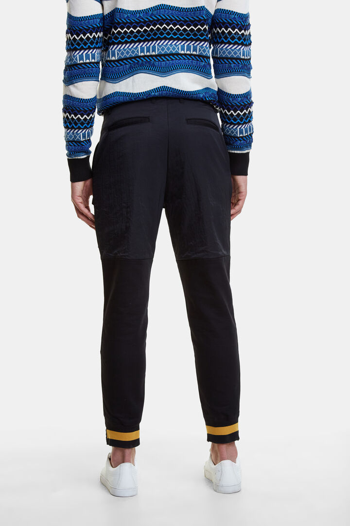 Athleisure sweatpants | Desigual