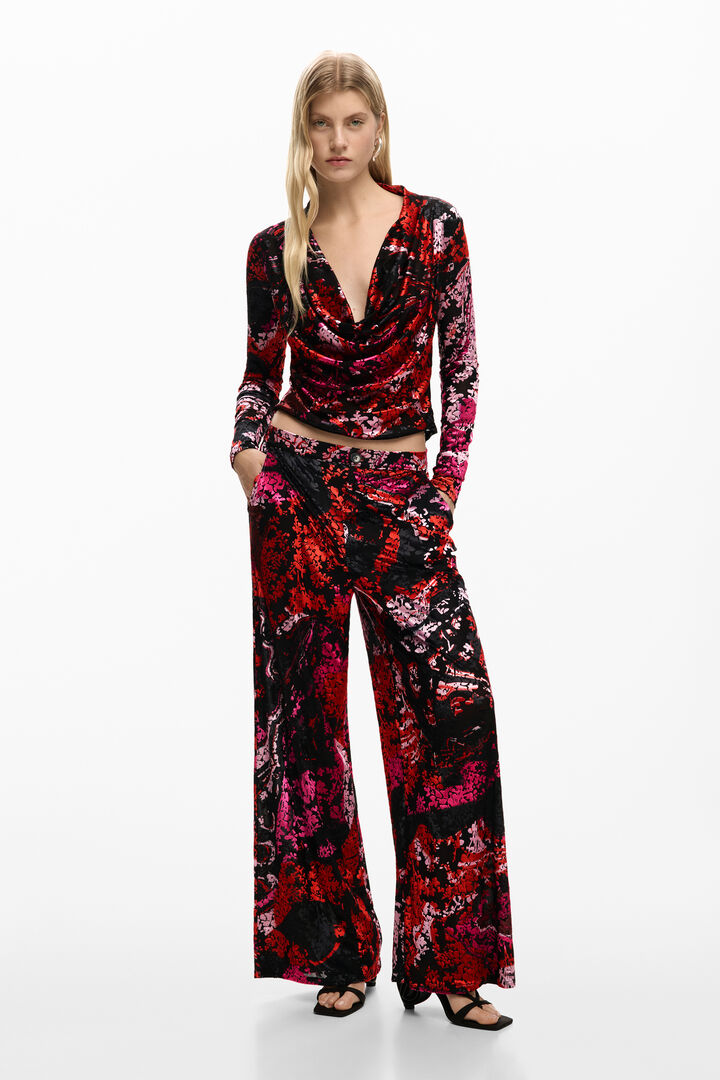 T-shirt designed by Mr. Christian Lacroix | Desigual