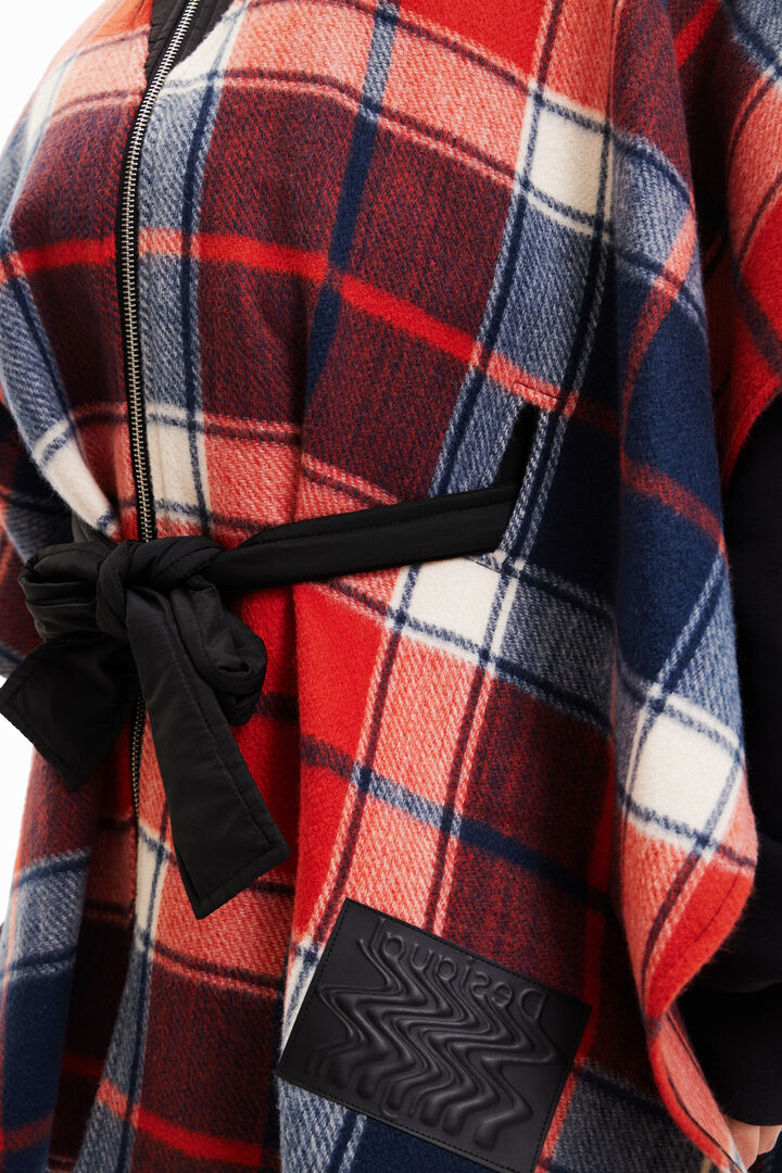 Poncho a quadri | Desigual
