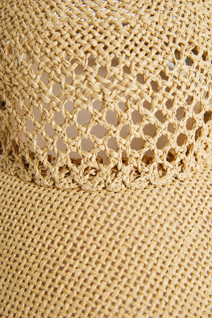 Gorra crochet papel | Desigual