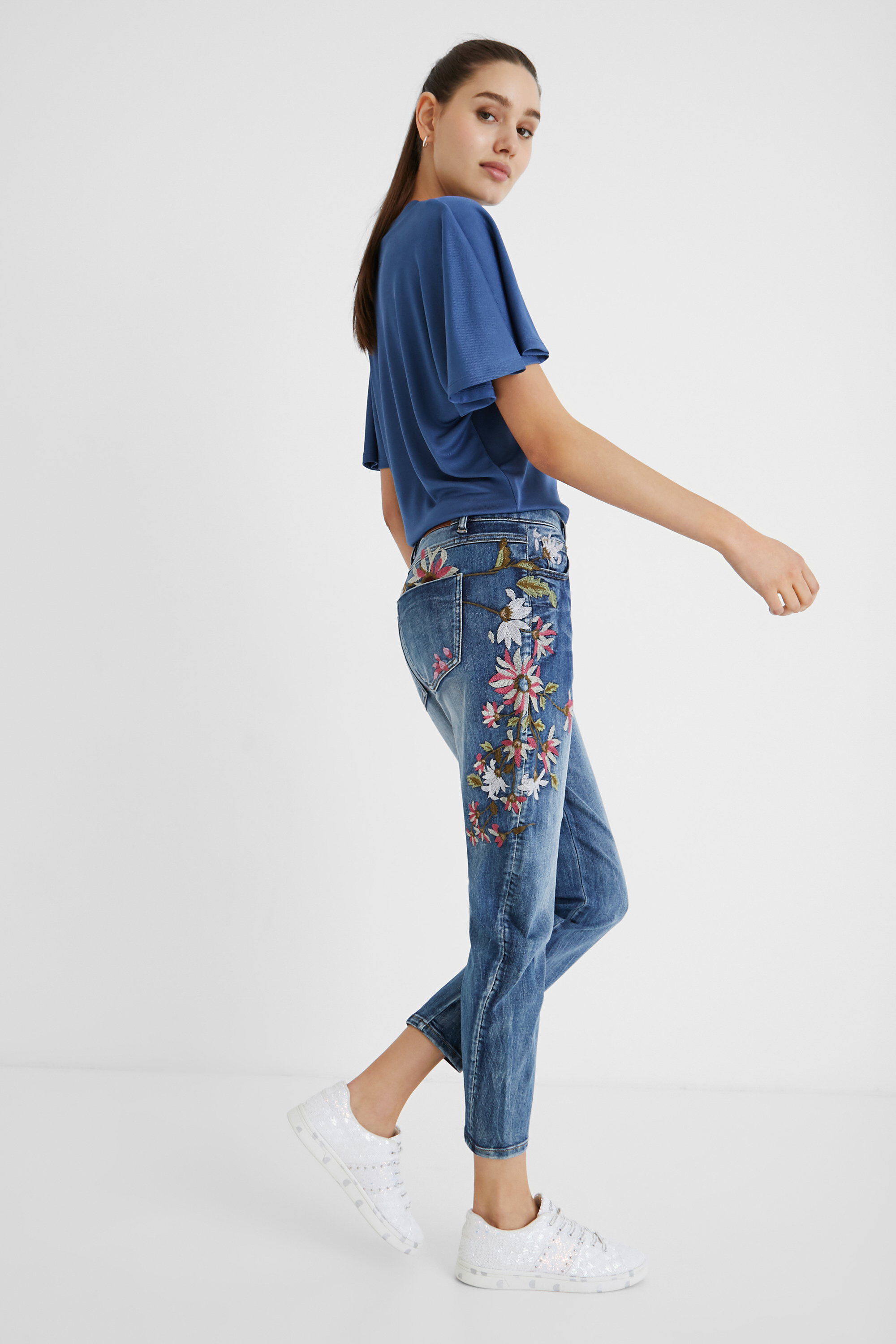 Floral Boyfriend ankle jeans | Desigual.com