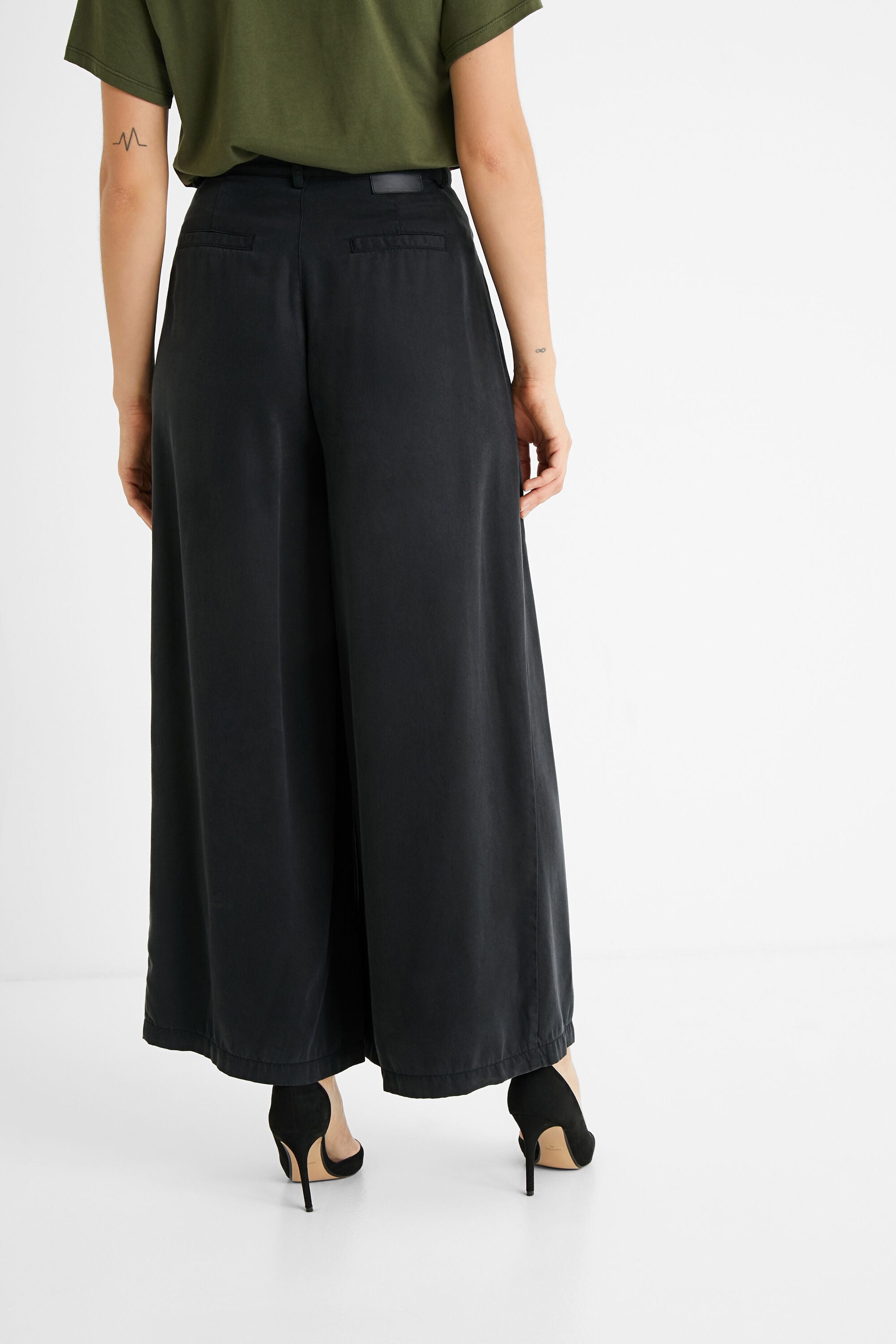 Super-wide leg jeans | Desigual.com