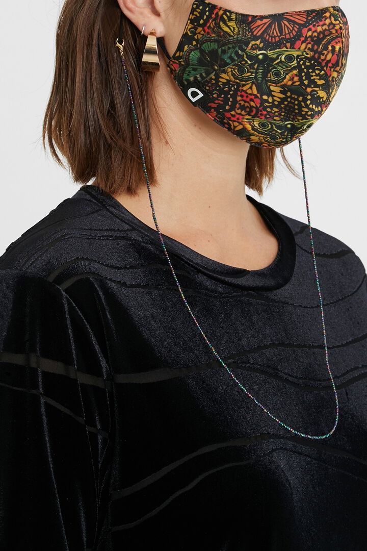 Mascarilla mariposas + cadenita + funda | Desigual