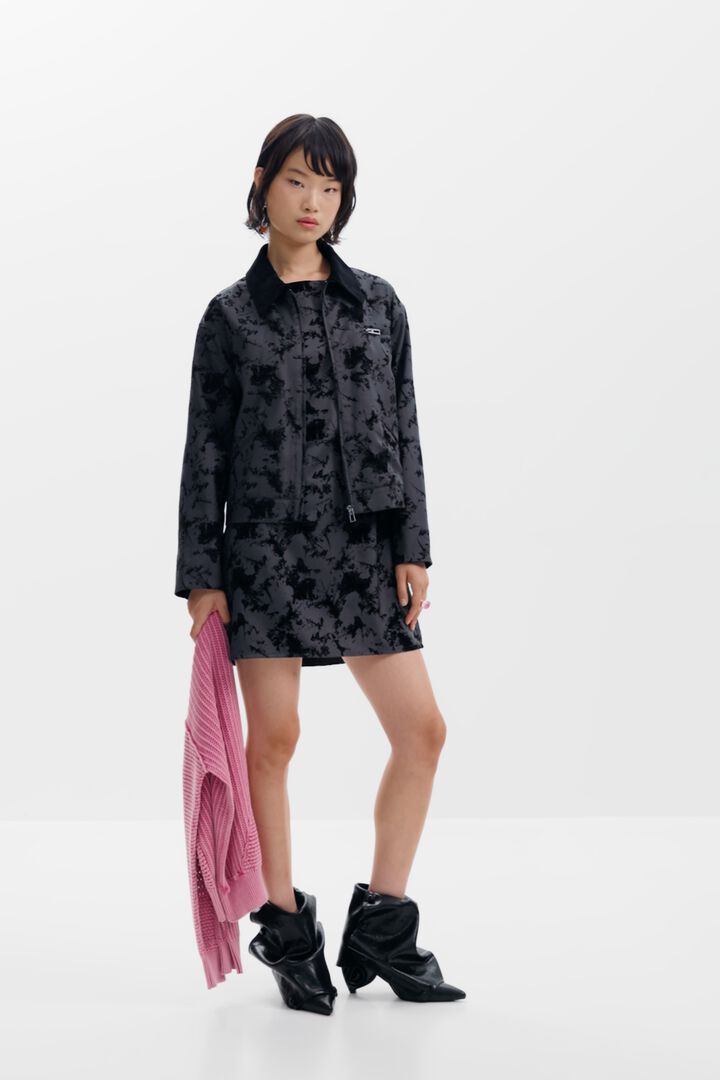 Short jacket with embroidery | Desigual