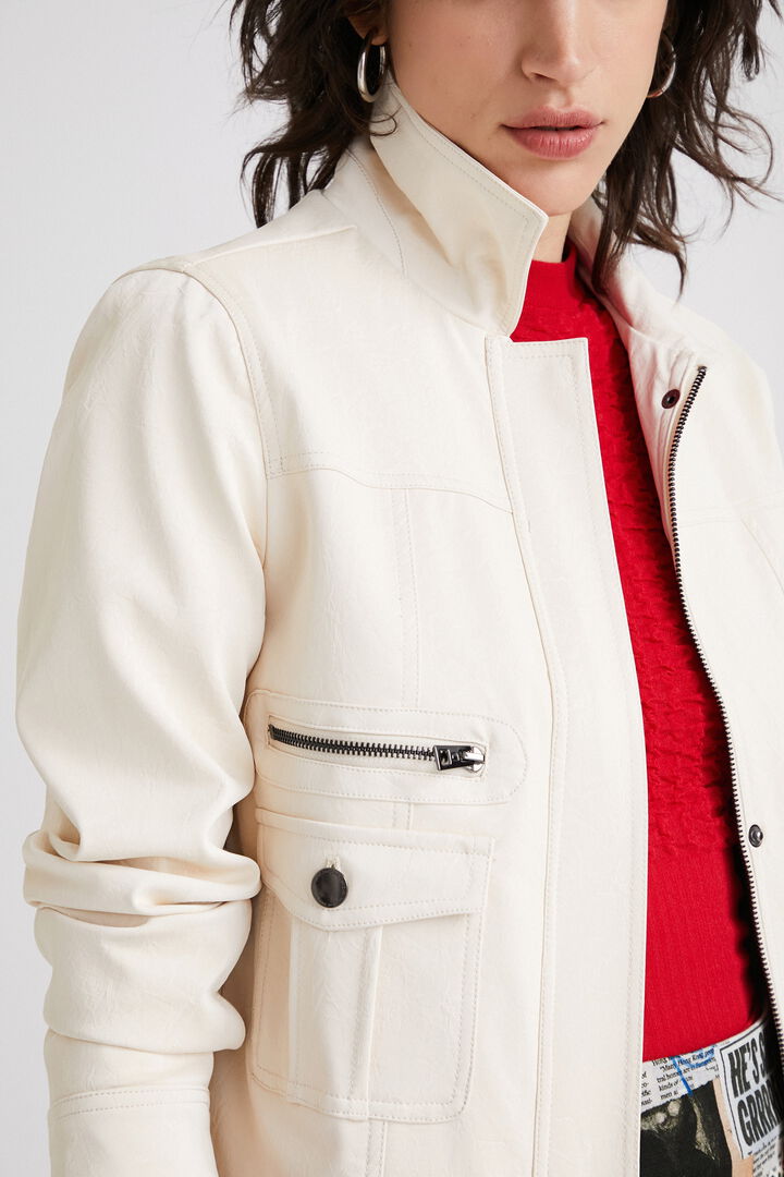 Chaqueta PU bolsillos | Desigual