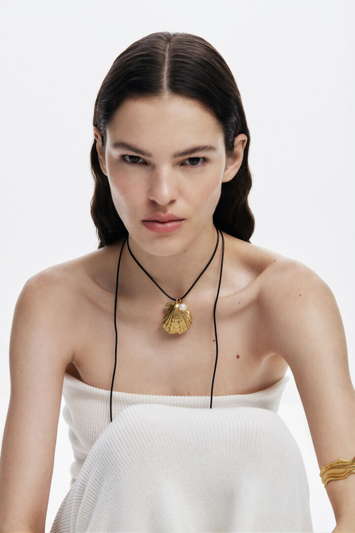 Colgante cordón concha baño plata Zalio | Desigual