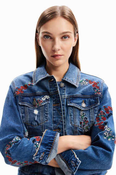 Embroidered denim trucker jacket | Desigual