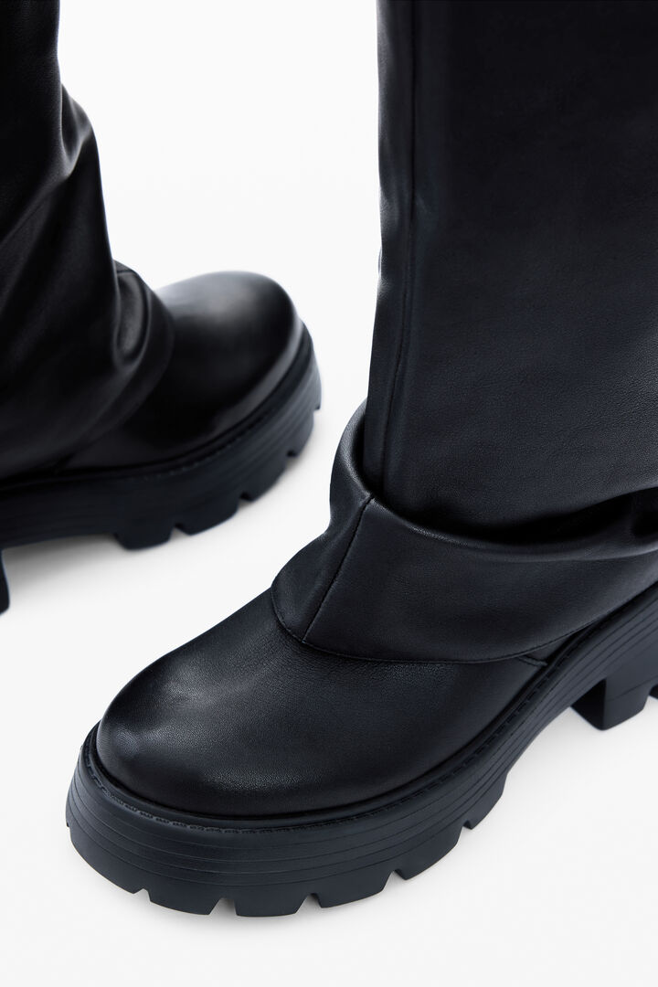 High leather boot | Desigual