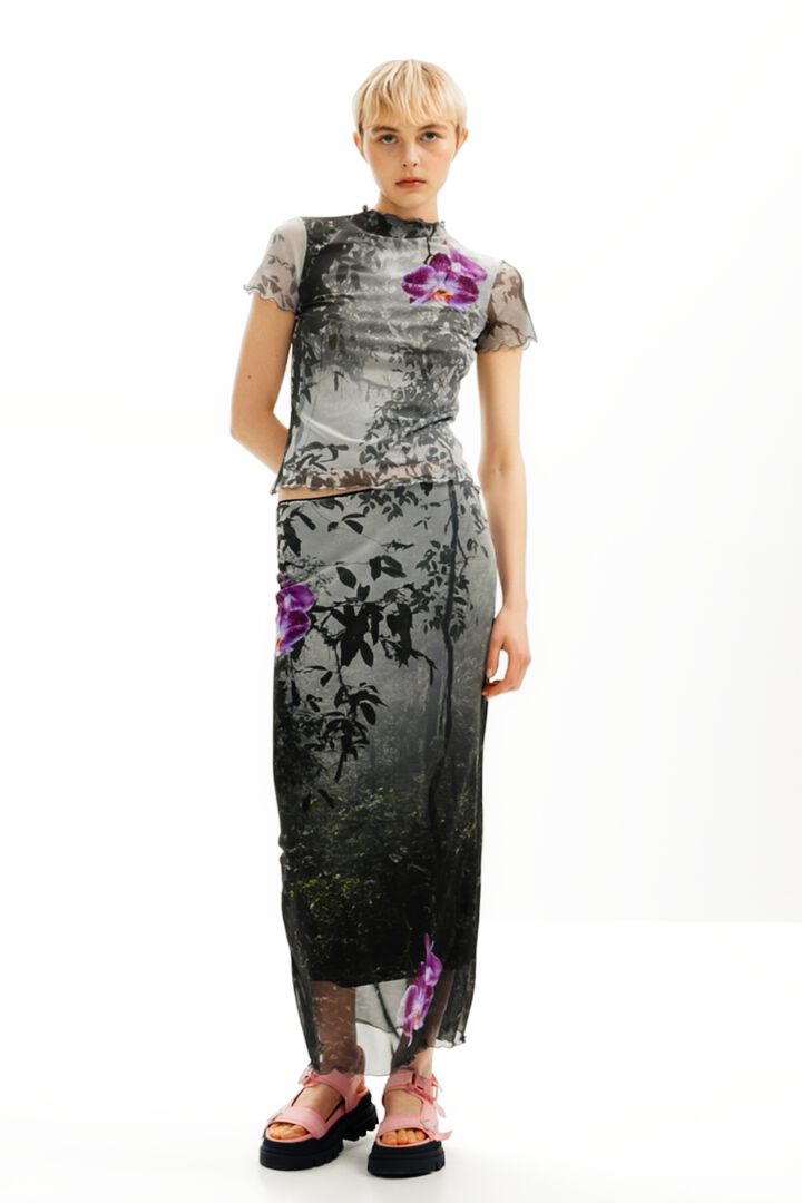 森のチュールTシャツ Tyler McGillivary | Desigual