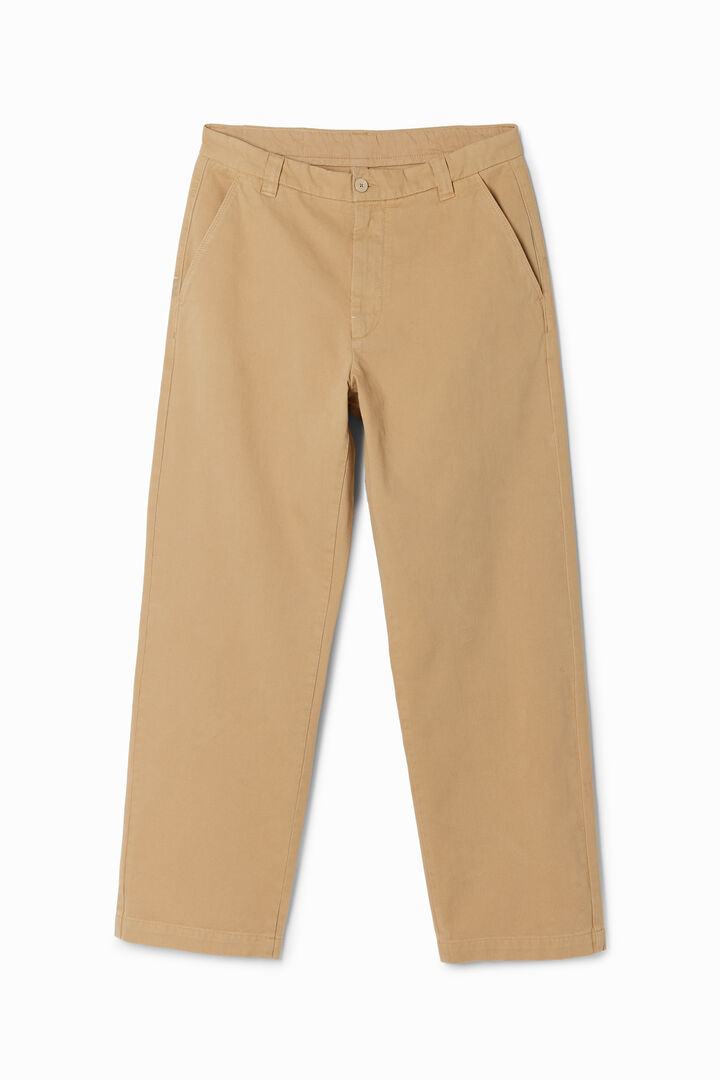 Long pants with pockets