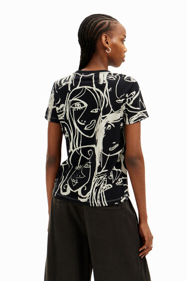 Camiseta caras contraste | Desigual