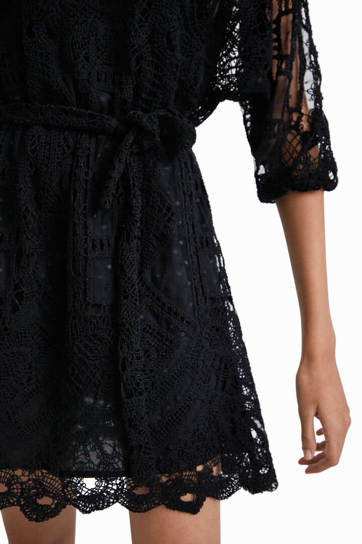 Vestido estilo crochet Johnson Hartig | Desigual