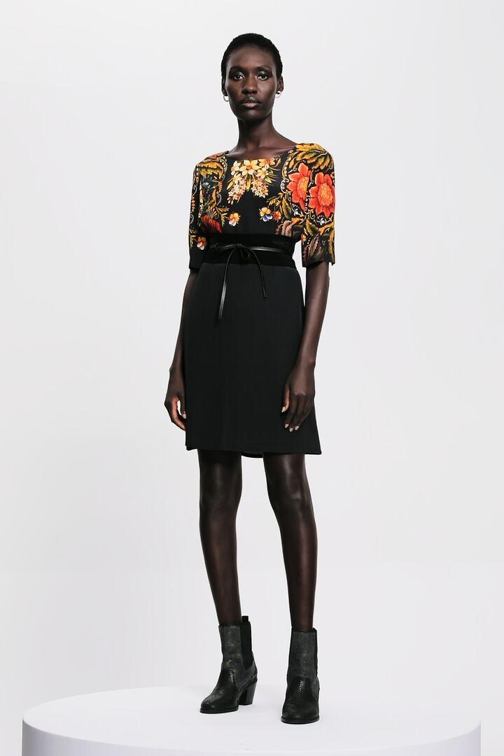 Vestido recto floral | Desigual