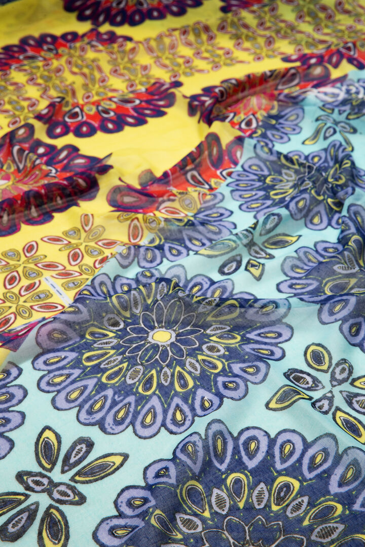 Rectangular Scarf Interruption | Desigual