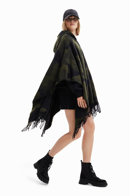 Poncho Military Look