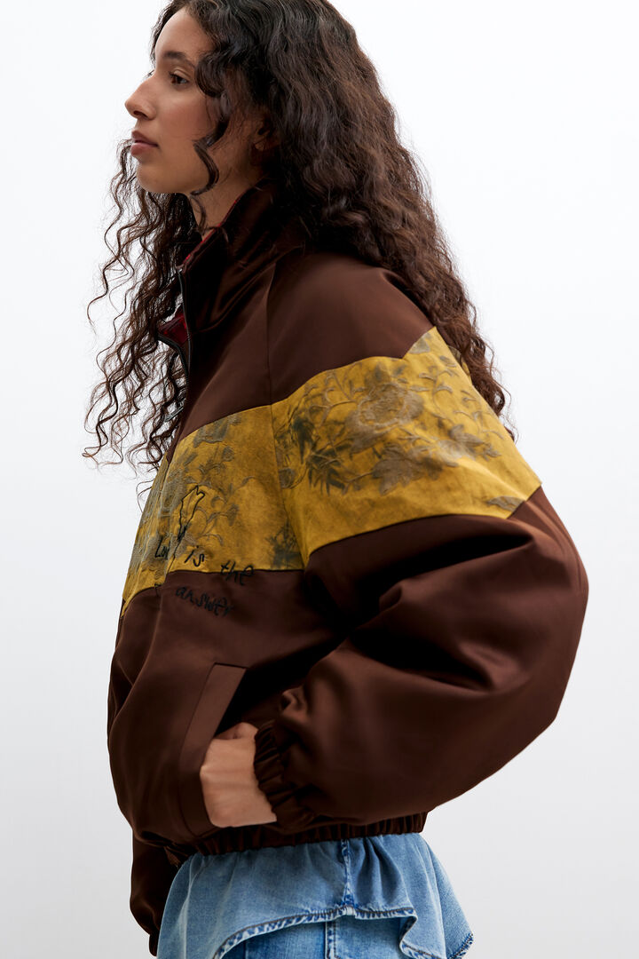 oversize printed jacket