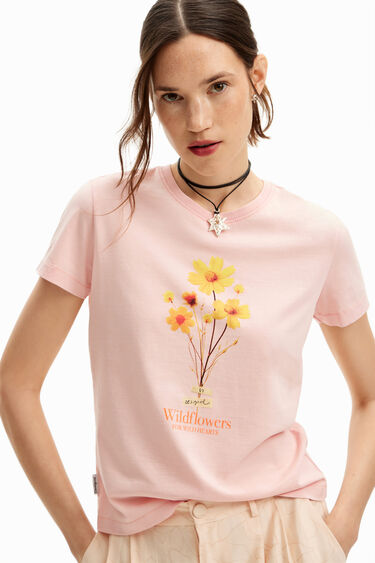 Camiseta de manga corta con flores. | Desigual