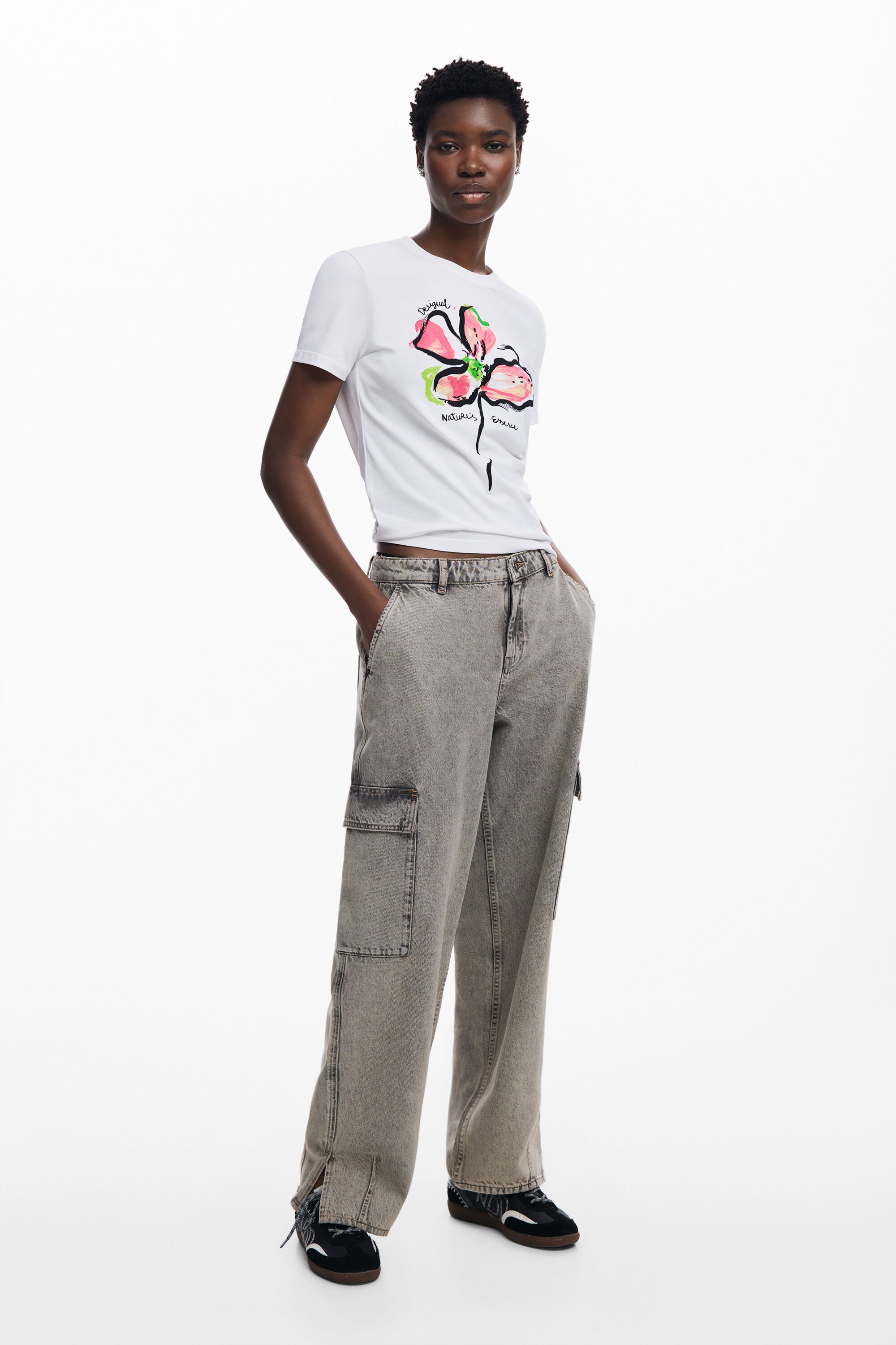 花柄Tシャツ 女性用 I Desigual.com