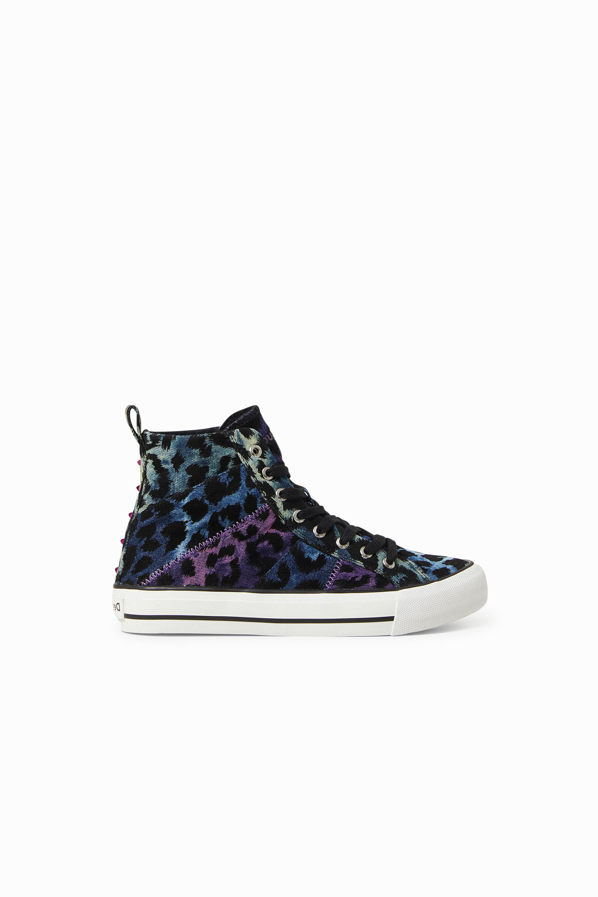 Converse leopardo deals 90