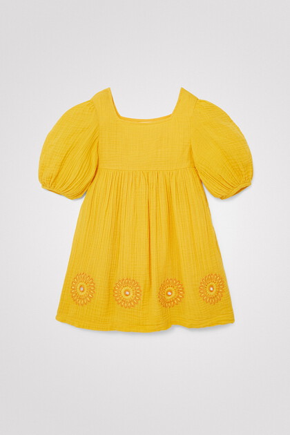 Three-quarter sleeve yellow dress