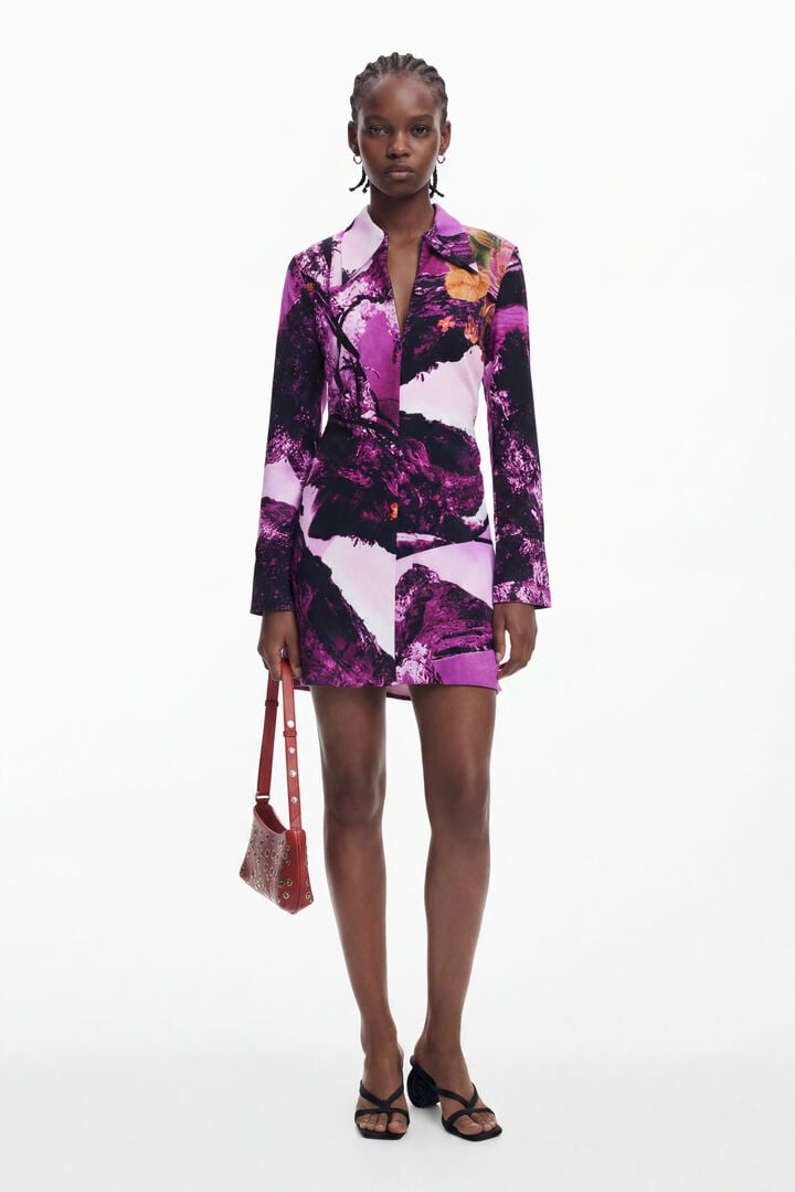 ROBE CONÇUE PAR MR. CHRISTIAN LACROIX