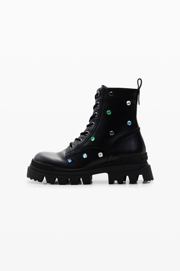 Appliquéd track-sole boots