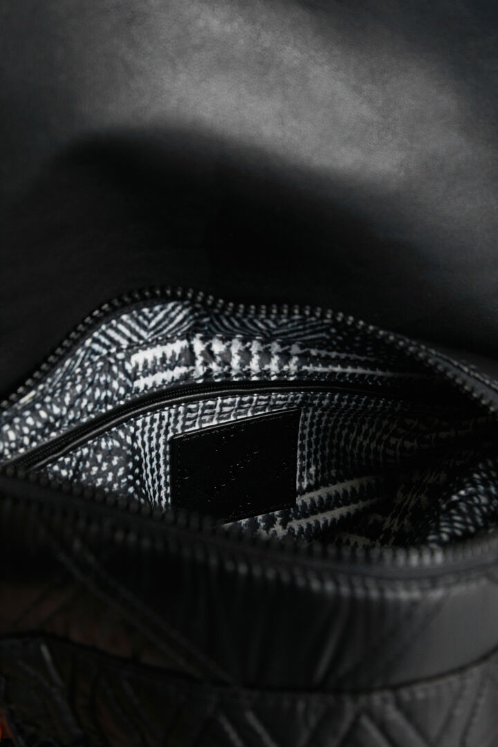 Lightweight handbag | Desigual