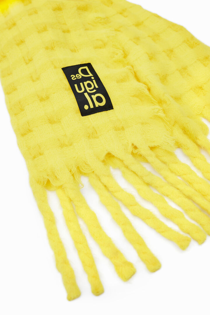 Embossed scarf | Desigual