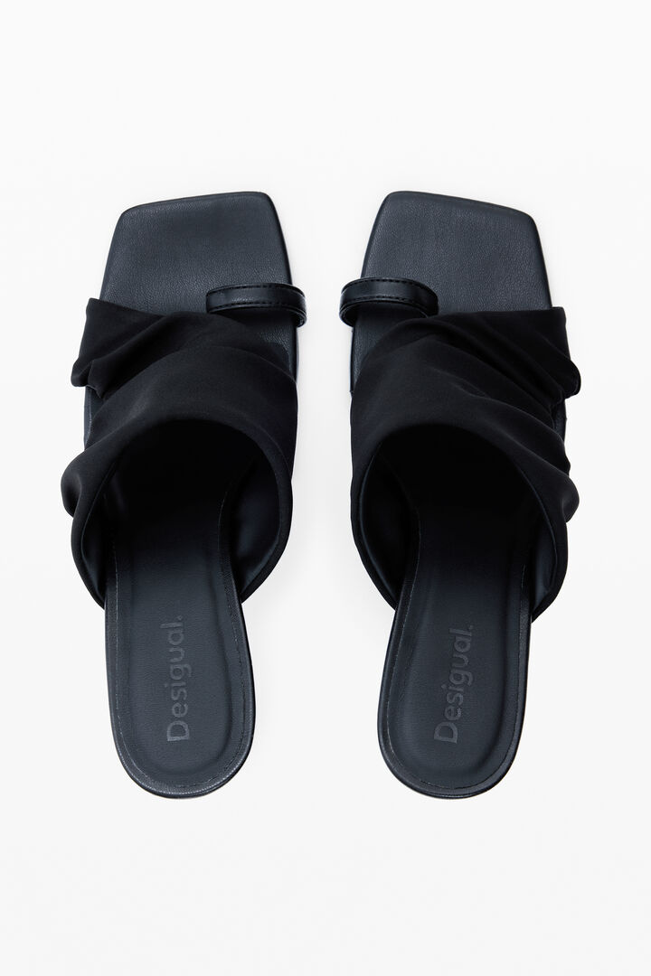 Cut-out sandal | Desigual