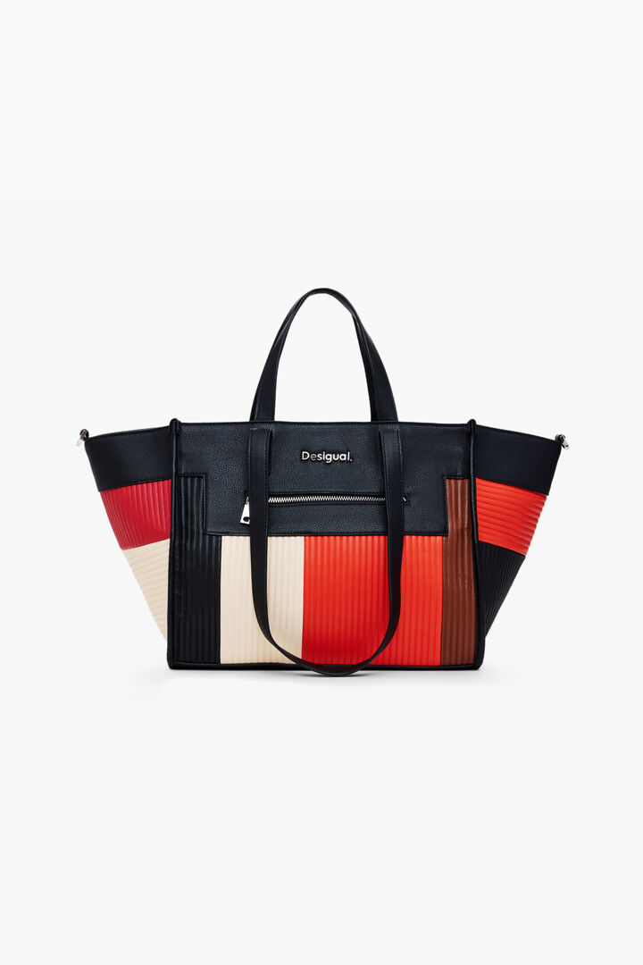 Textured bag with pockets