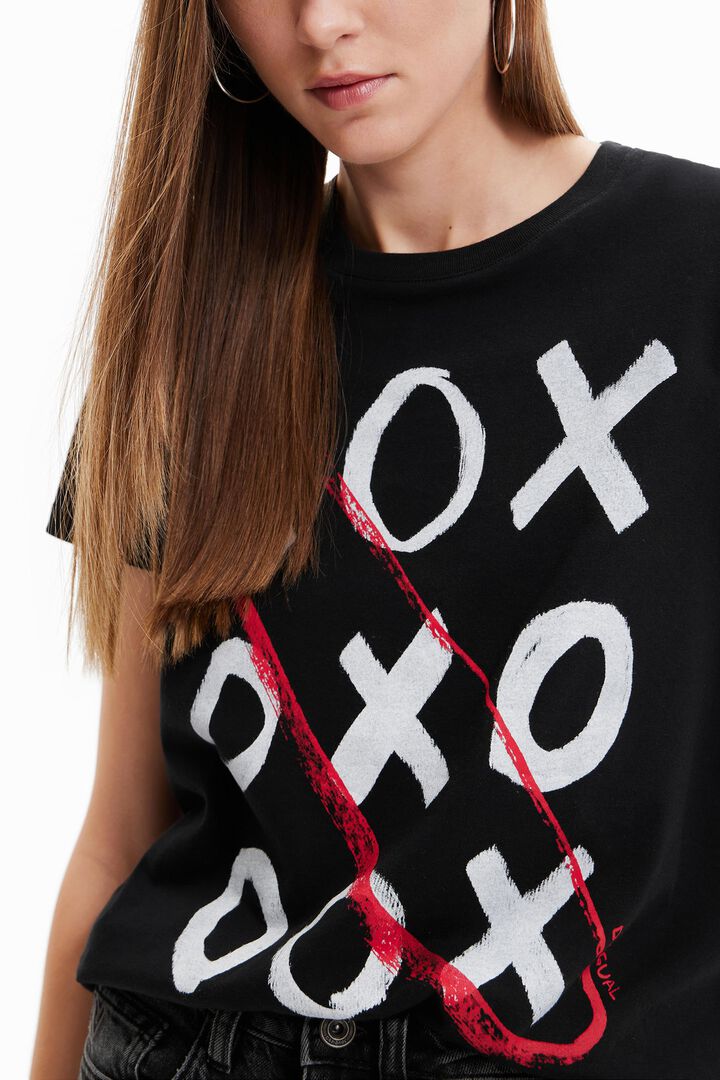 Arty T-shirt