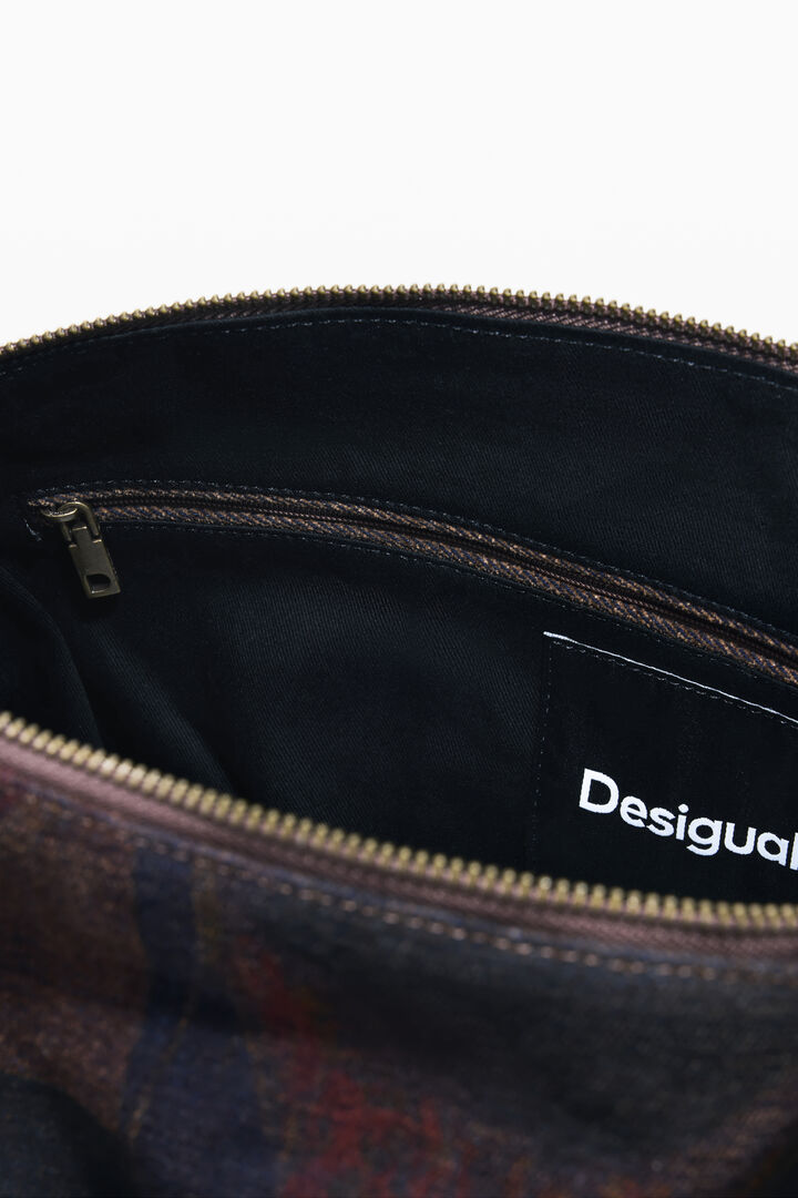 Grote tas met graffiti lippen