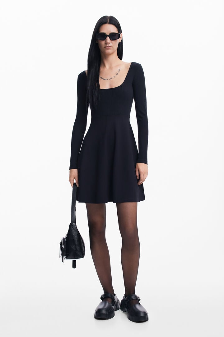 Vestido corto vuelo | Desigual