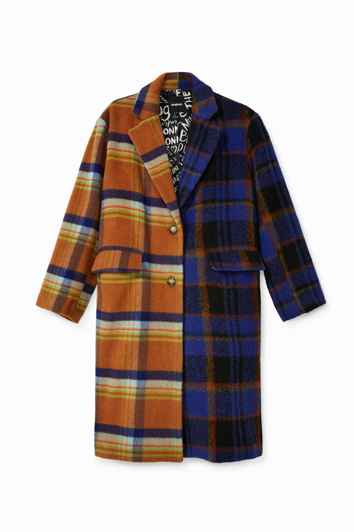 Long loose coat tartan