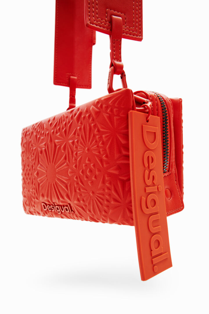 Small geometric embossed crossbody bag | Desigual