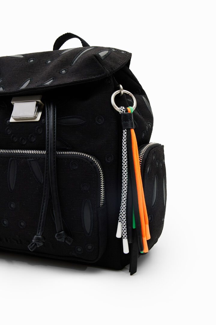 Mochila mediana bordado suizo | Desigual
