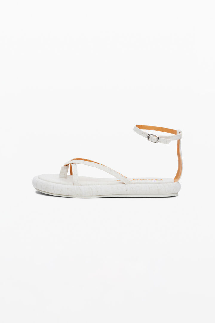 Ankle strap flat sandals