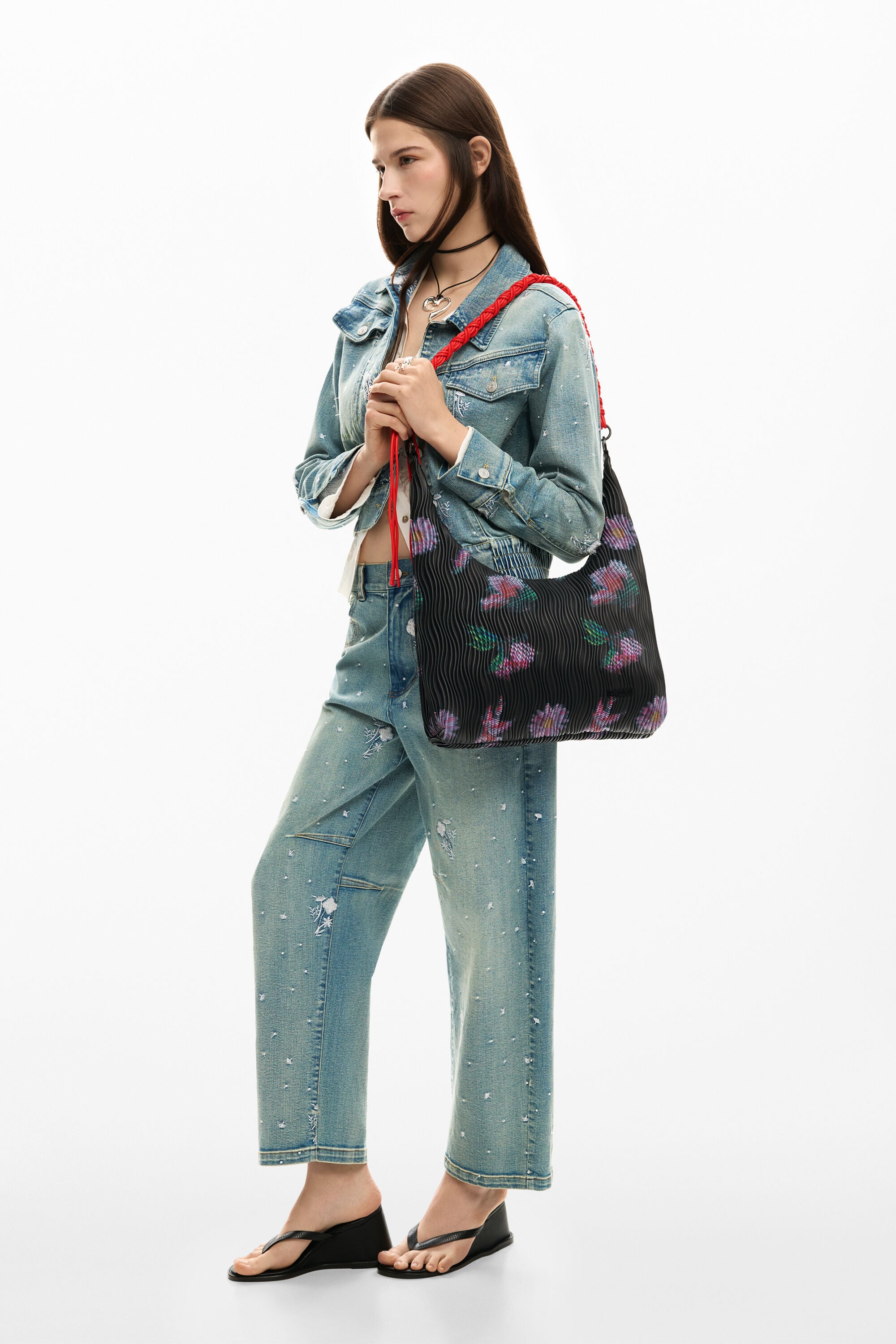 Medium Oval Textured Bag black women's accessories I Desigual.com