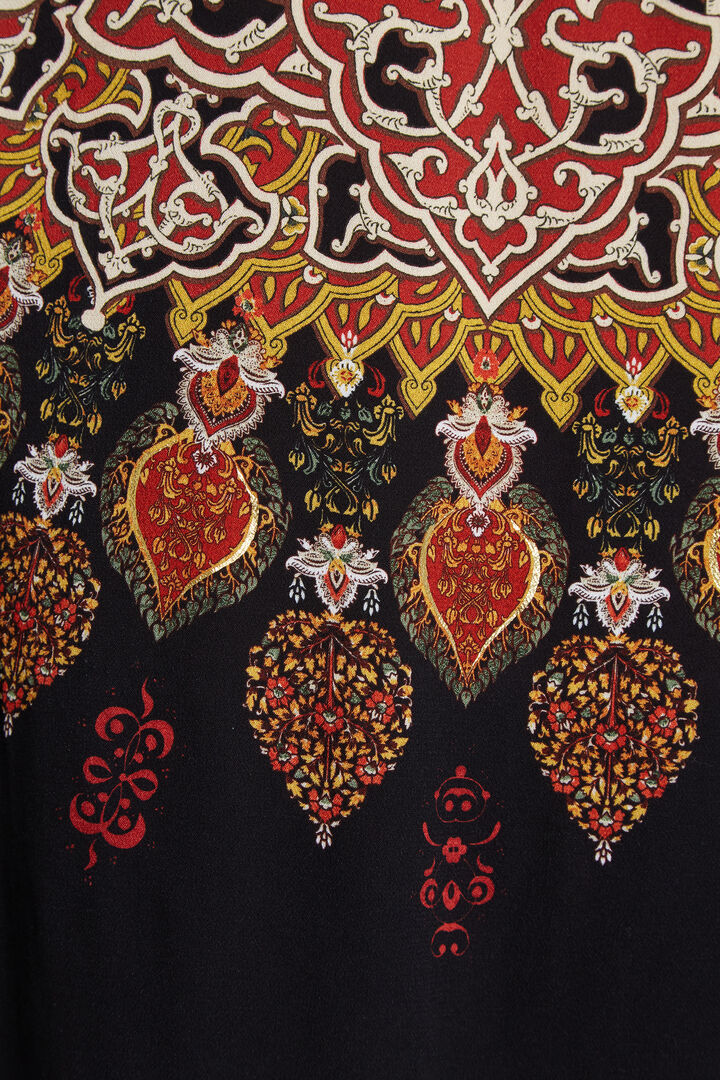 Viscose blouse with high neck and stretch cuffs | Desigual