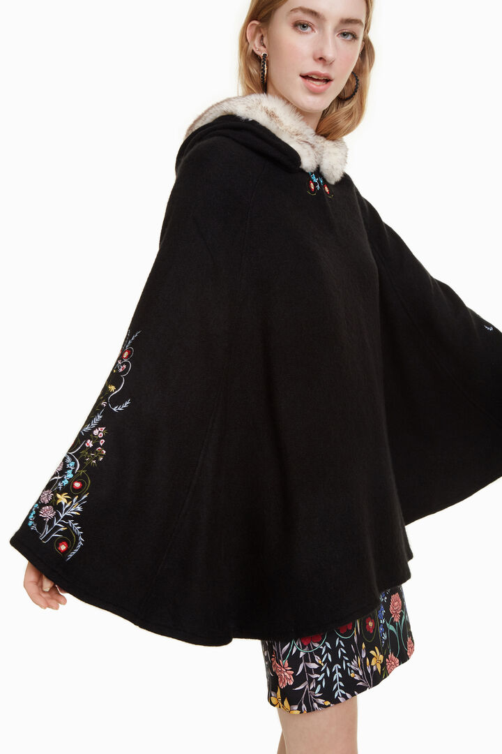Gipsy Garden Poncho | Desigual