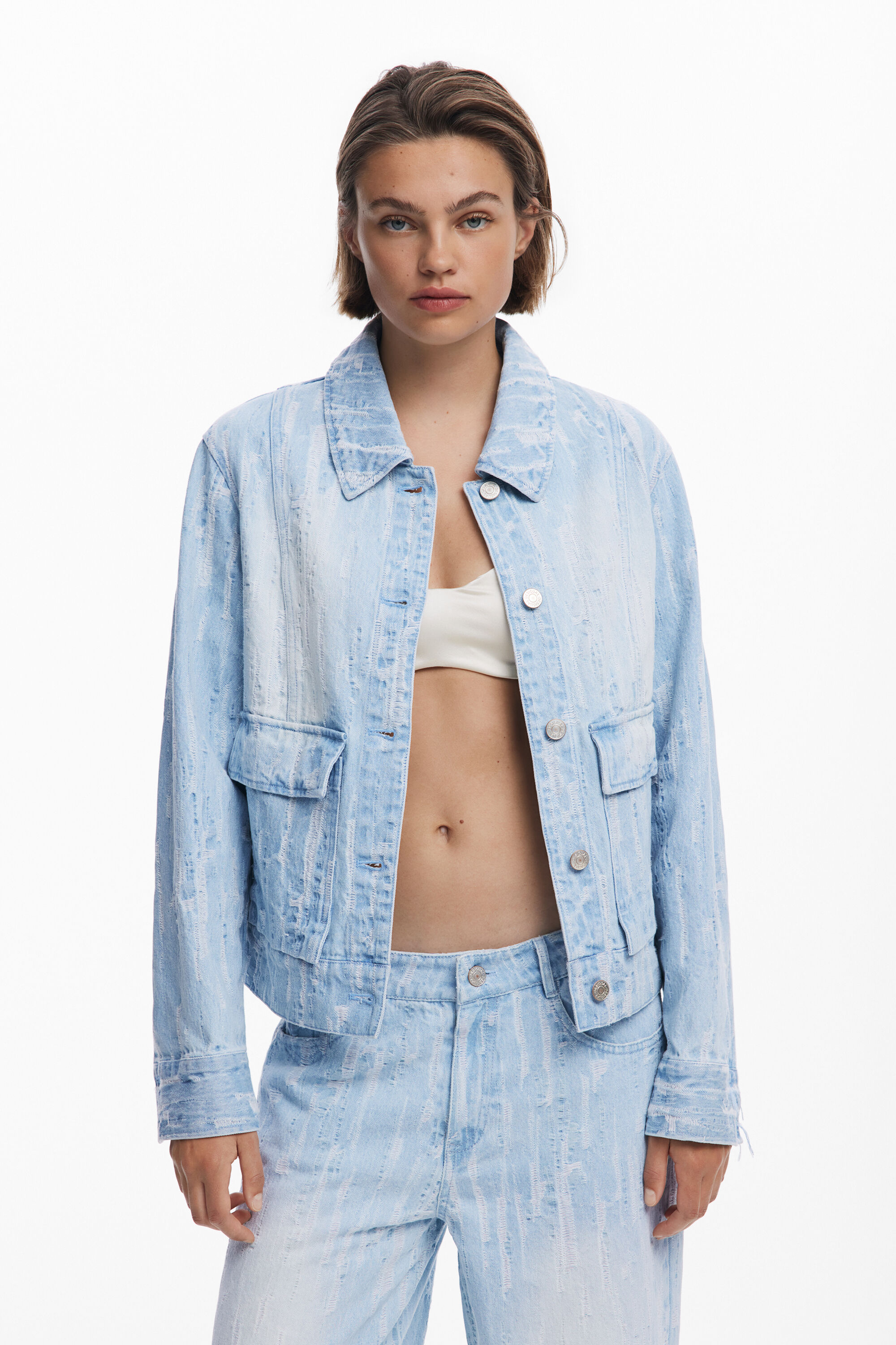 Jeansjacke mit Taschen