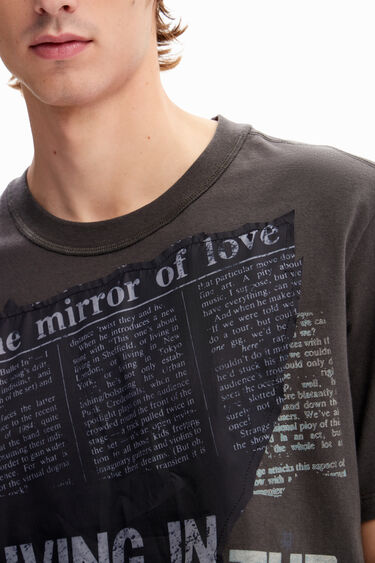 Newspaper patch T-shirt | Desigual