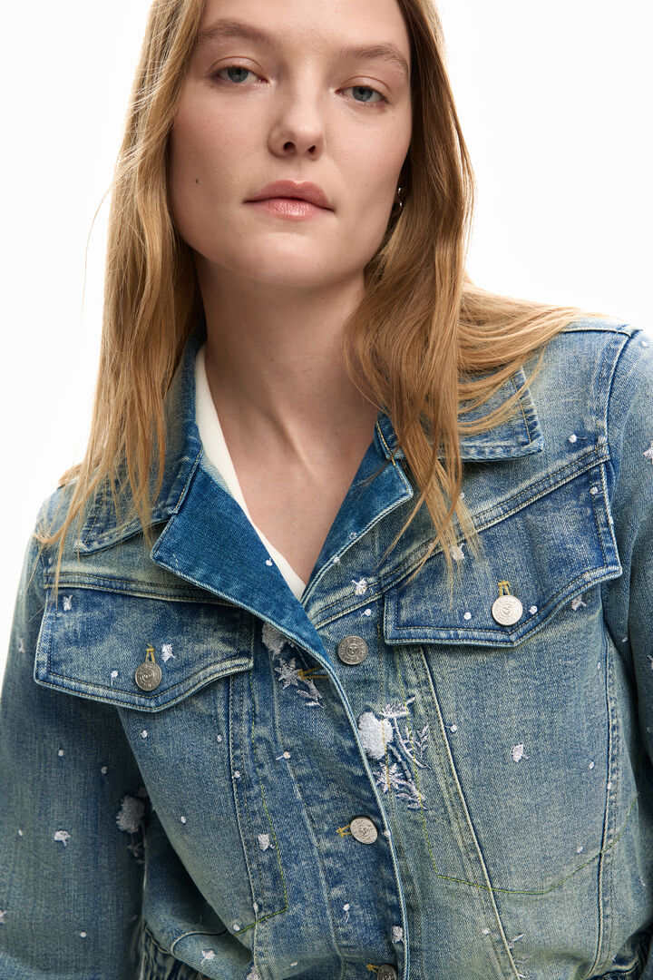 Trucker jacket with embroidery | Desigual